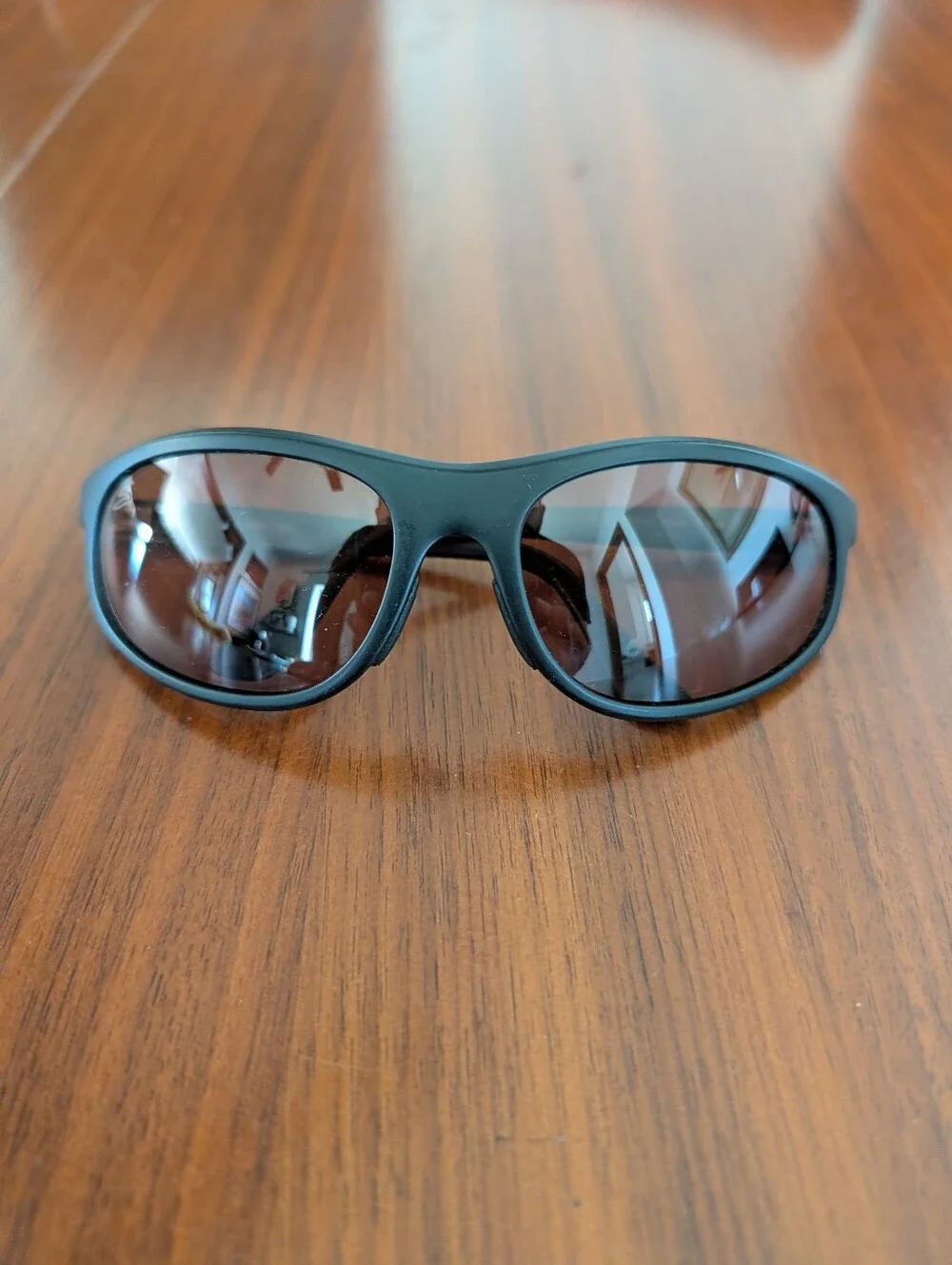Serengeti Summit 5602 Sunglasses Black Frame Amber Drivers Glass Lens